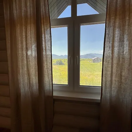 Mountain View *
