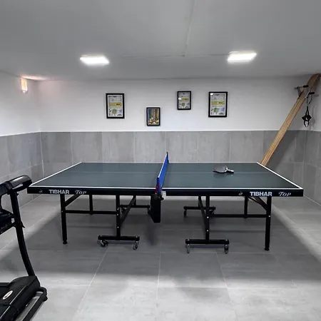 Mountain View Holiday home Vyshkove